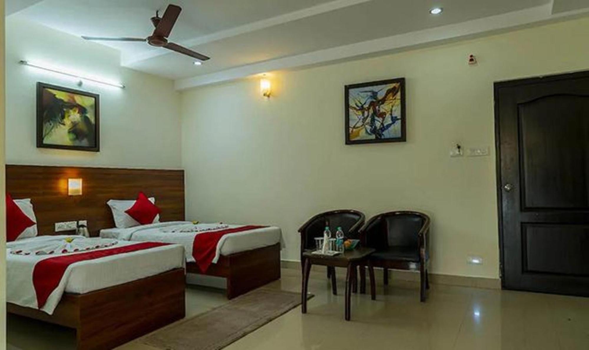Fabhotel Prime Krrish Inn Гайдарабад Екстер'єр фото