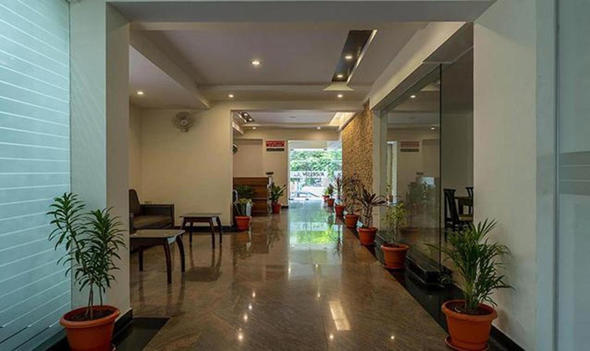 Fabhotel Prime Krrish Inn Гайдарабад Екстер'єр фото